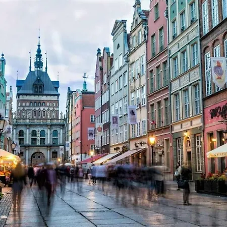 3-rooms With Balcony By The Oldtown *