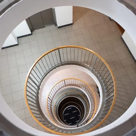 شقة 3-rooms With Balcony By The Oldtown