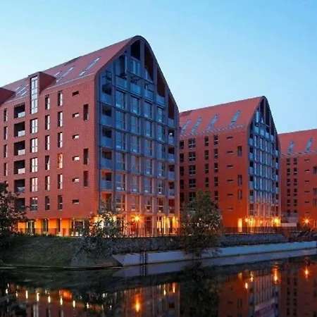 3-rooms With Balcony By The Oldtown *