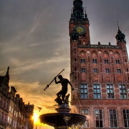 3-rooms With Balcony By The Oldtown アパート