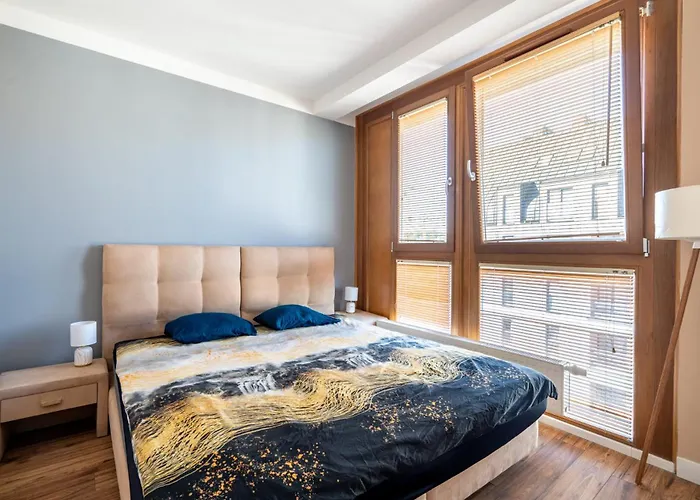 公寓 3-rooms With Balcony By The Oldtown *